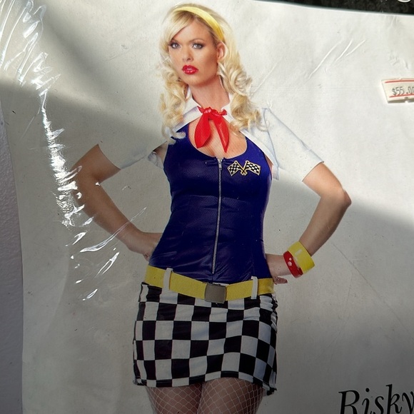 Risky Racer Costume - Picture 4 of 7
